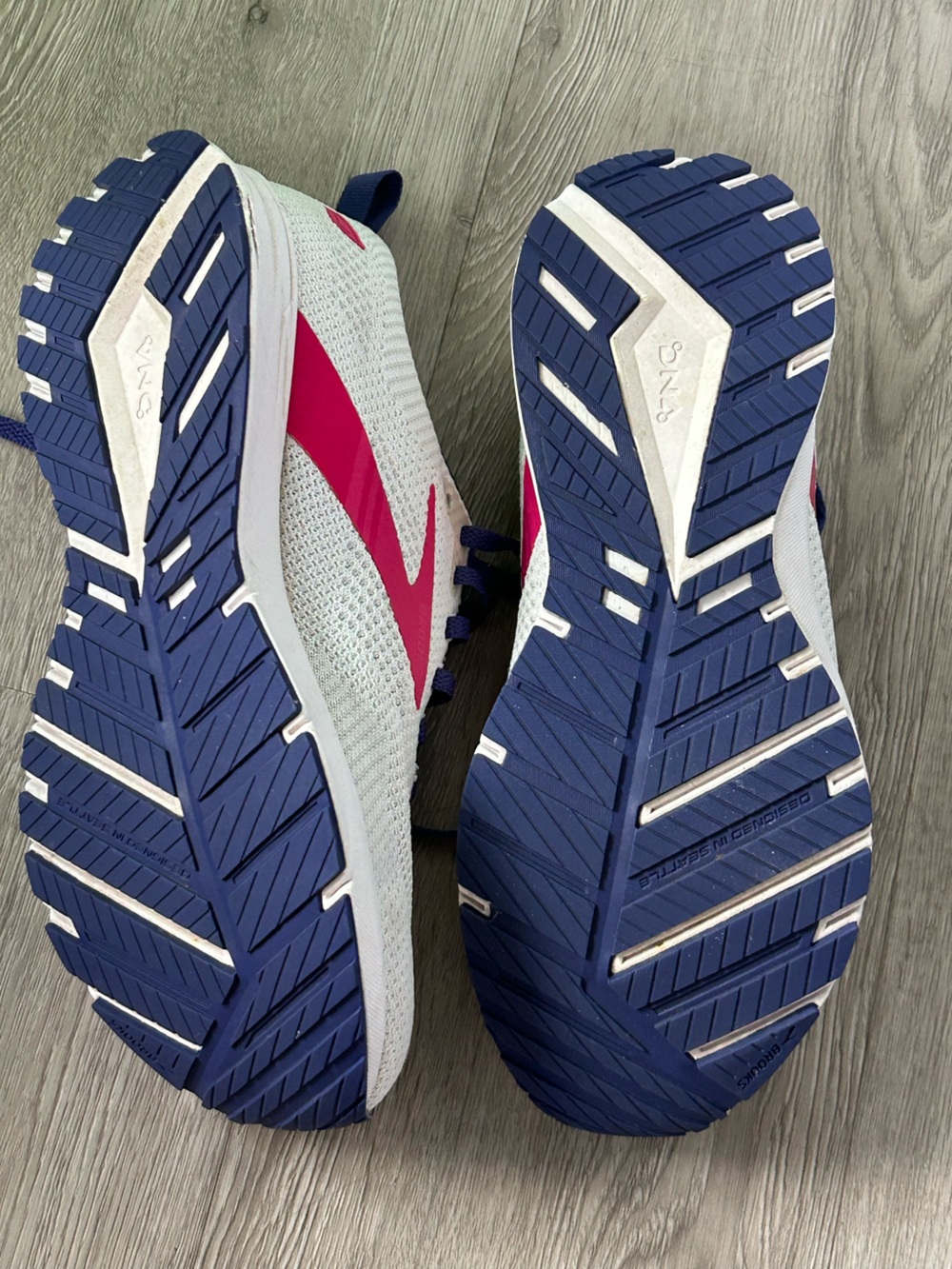 Brooks Revel 5 Women's Running Shoes White Purple Pink - Picture 4 of 6